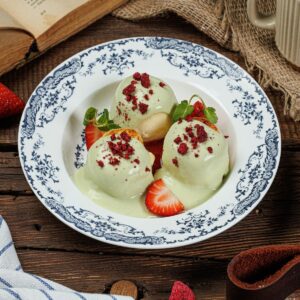 Сырники с фисташковым кремом